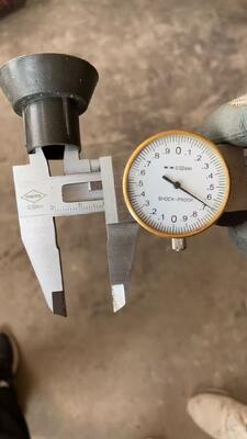 D20 거푸집 PVC 콘 PVC 파이프 끝 덮개는 콘크리트가 타이 로드 구멍에 부착되는 것을 방지합니다.